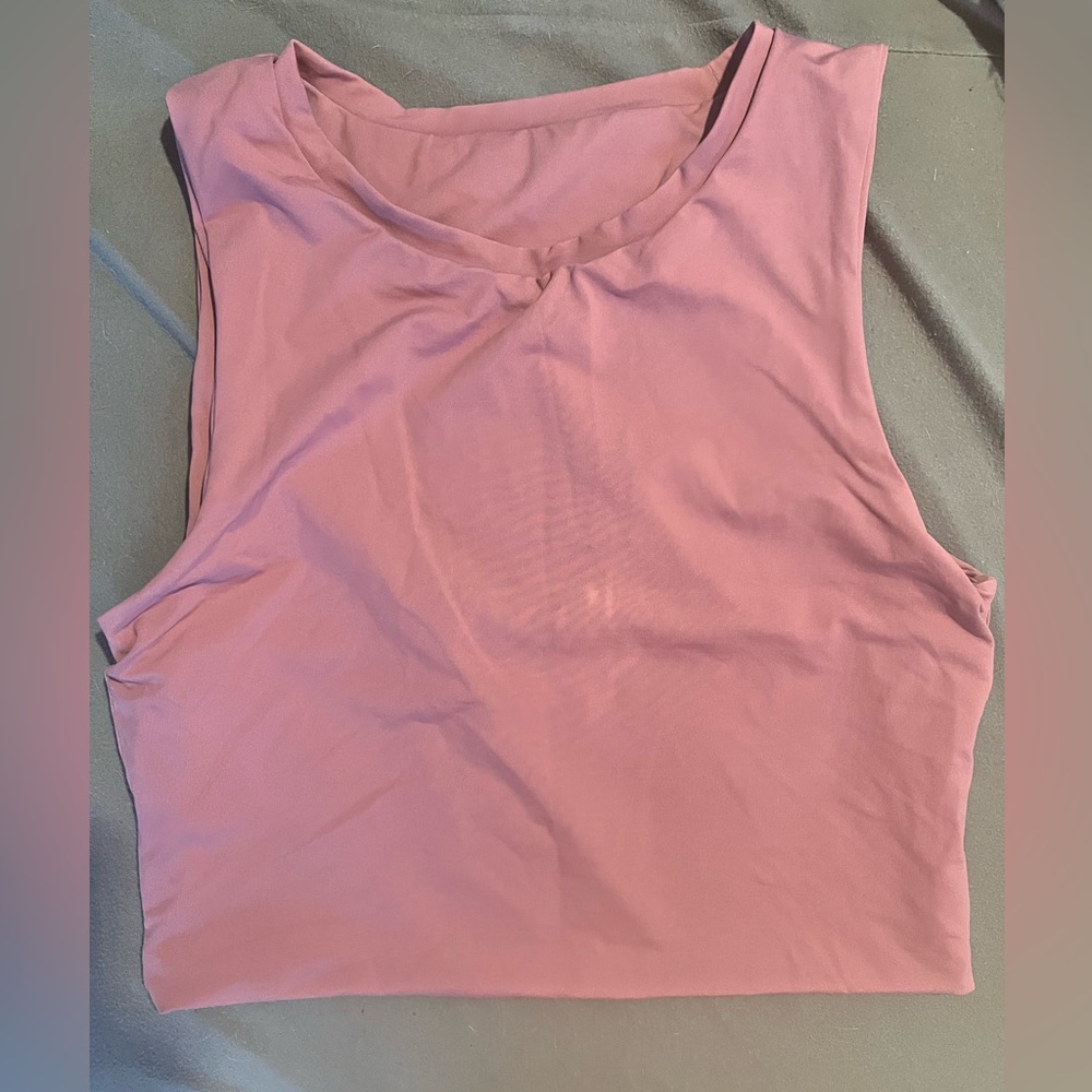 Balance Athletica/ Vitality crop.